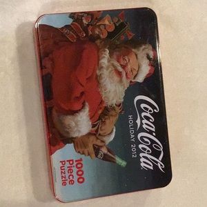 Coca-Cola Holiday 2012 1000 Piece Puzzle Tin Case
